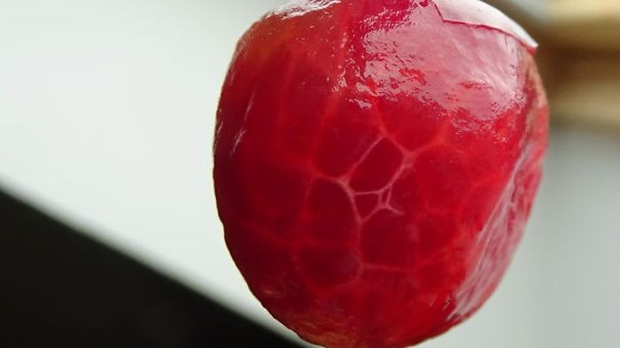 Terrifying Photos Of Peeled Fruits (17 pics)