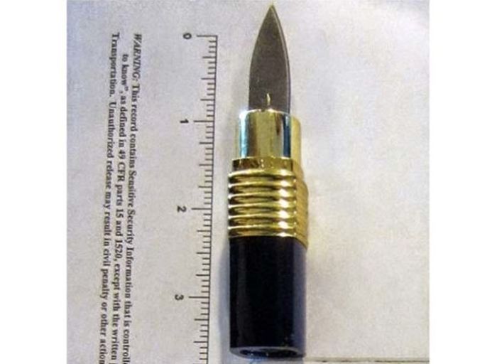 The Craziest Things That The TSA Has Ever Confiscated (24 pics)