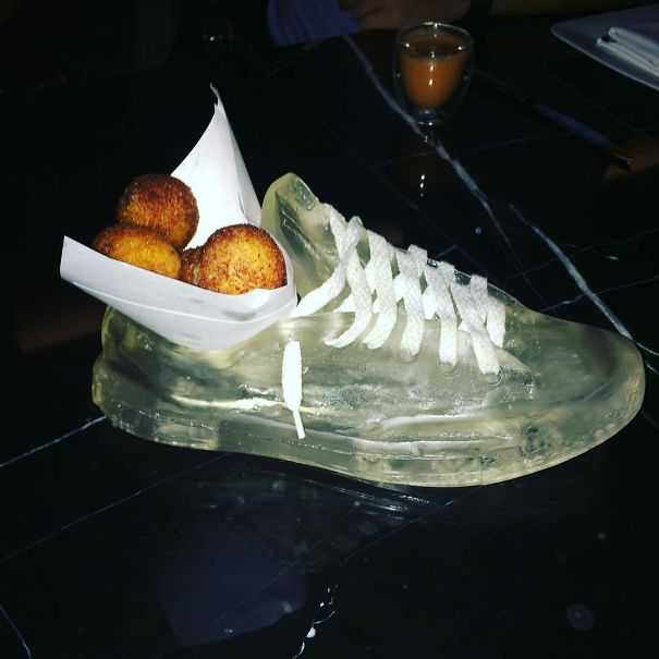 Restaurants That Went Way Too Far While Serving Food (30 pics)