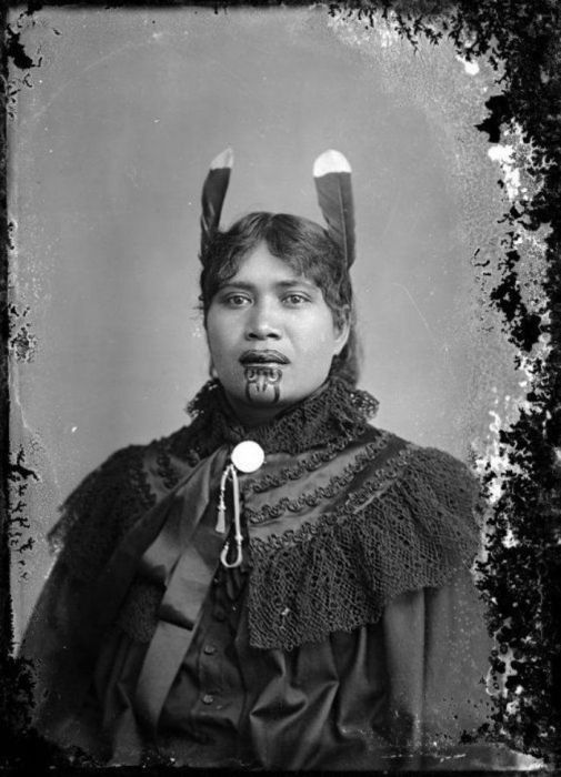 Maori Women With Tattoos On Their Faces (30 pics)