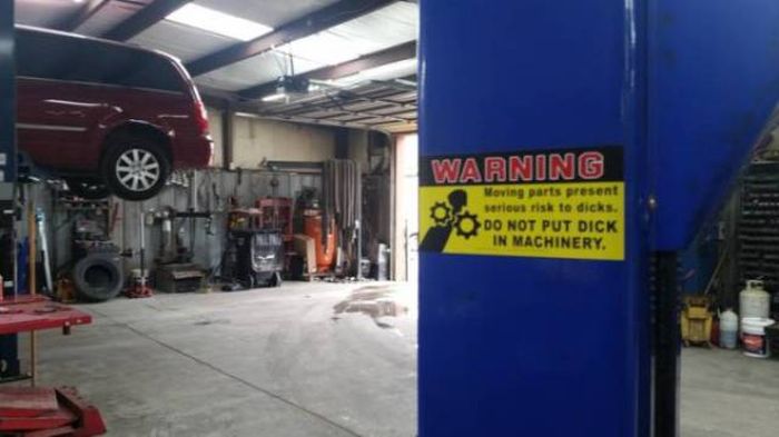 Don’t Try To Explain These Signs, Just Enjoy Them (35 pics)