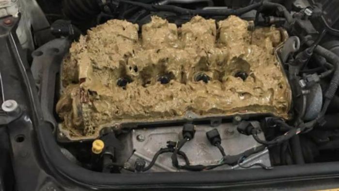 Car Repair Gone Wrong (3 pics)