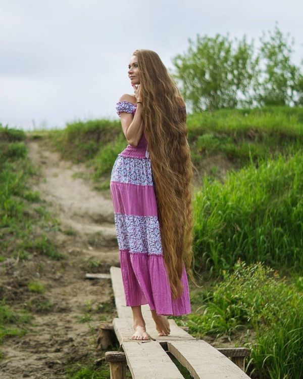 This Russian Woman Is A Real Life Rapunzel (8 pics)