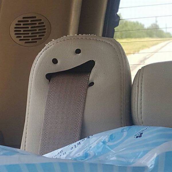 There Are Faces Everywhere (23 pics)
