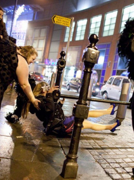 Brutal Fails That Are Almost Too Hard To Handle (32 pics)