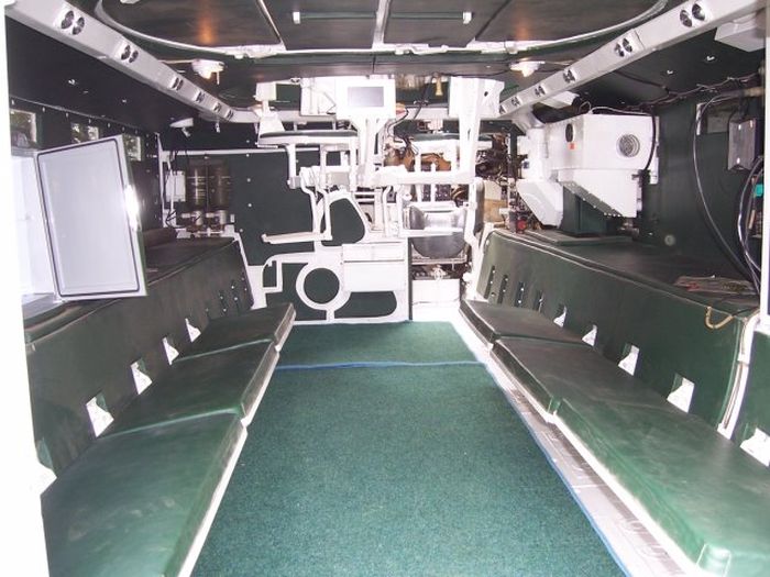 Her's What A Wedding Limousine Tank Looks Like (14 pics)