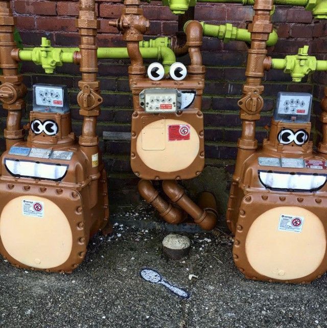 Perfectly Placed Street Art That Will Satisfy Your Eyes (33 pics)