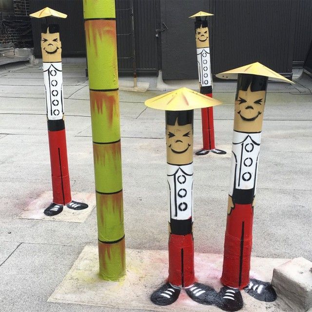 Perfectly Placed Street Art That Will Satisfy Your Eyes (33 pics)