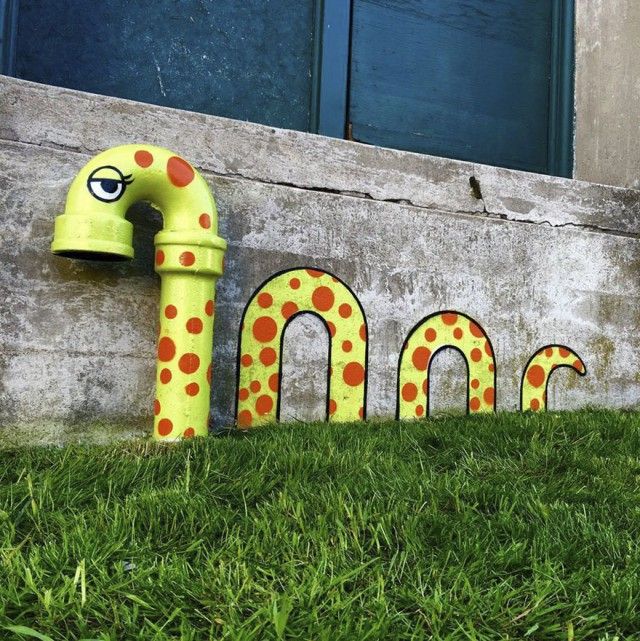 Perfectly Placed Street Art That Will Satisfy Your Eyes (33 pics)