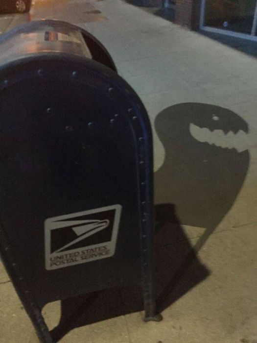 Some Vandals Are Straight Up Geniuses (49 pics)