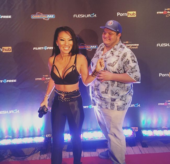 Asa Akira Now Has Her Own Sex Doll (14 pics)