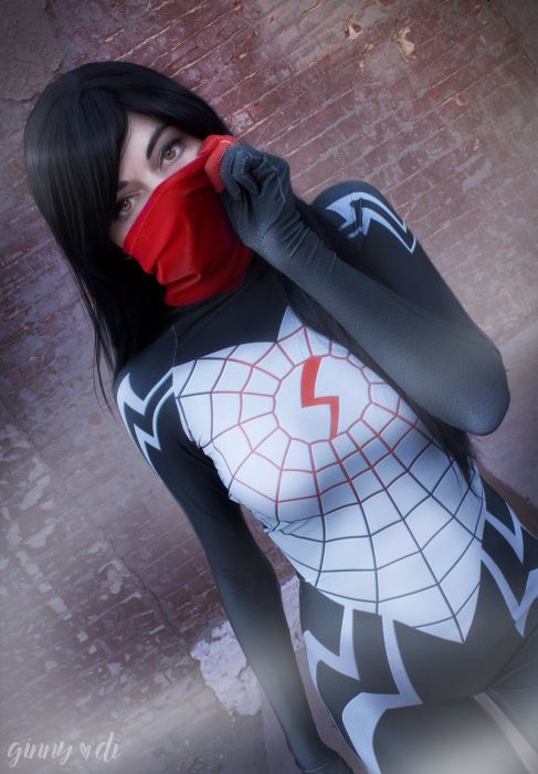 Spider-Man Is Constantly Surrounded By Beautiful Women (13 pics)