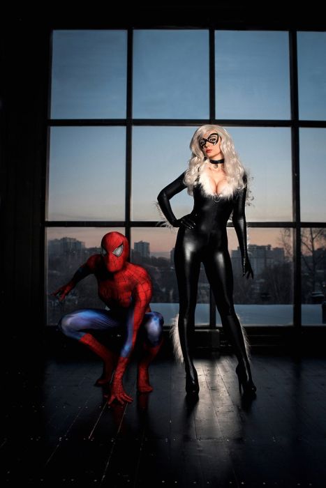 Spider-Man Is Constantly Surrounded By Beautiful Women (13 pics)