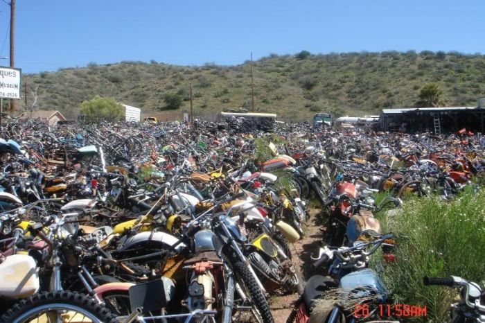 Bikes Are Collecting Rust In This Motorcycle Cemetery (13 pics)