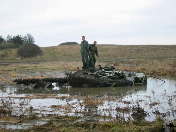 There Are No Words For These Army Photos (41 pics)