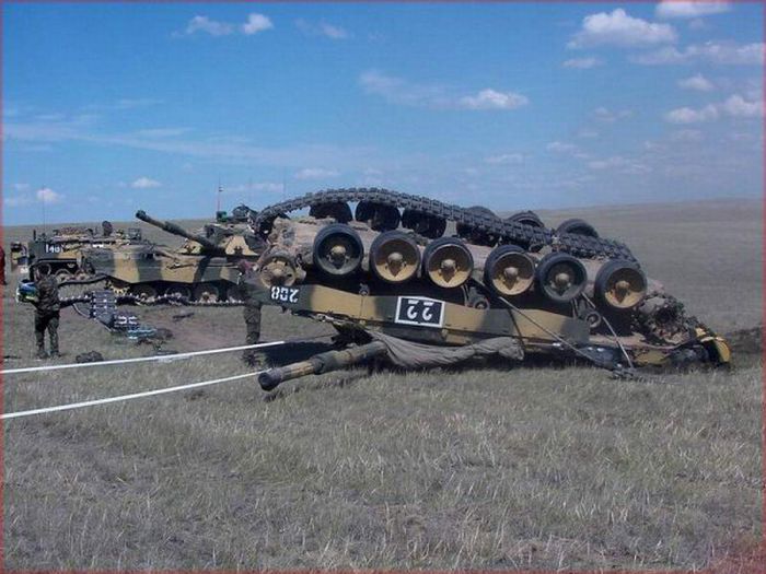 There Are No Words For These Army Photos (41 pics)