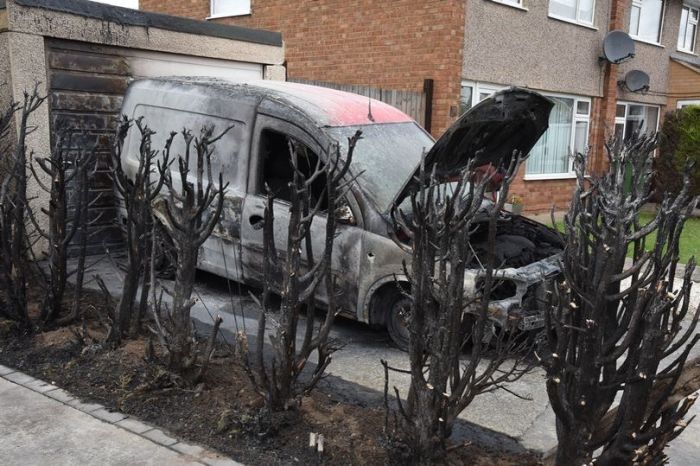 Man Destroys Neighbor's Van While Using A Blowtorch To Remove Weeds (3 pics)