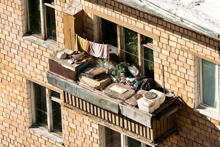 You Can See Some Strange Things On Balconies In Russia (30 pics)
