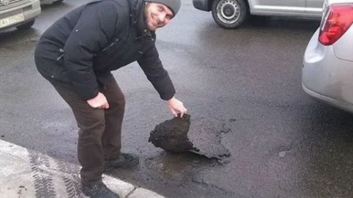 Traveling On The Road Can Be Fun Or Disastrous (37 pics)