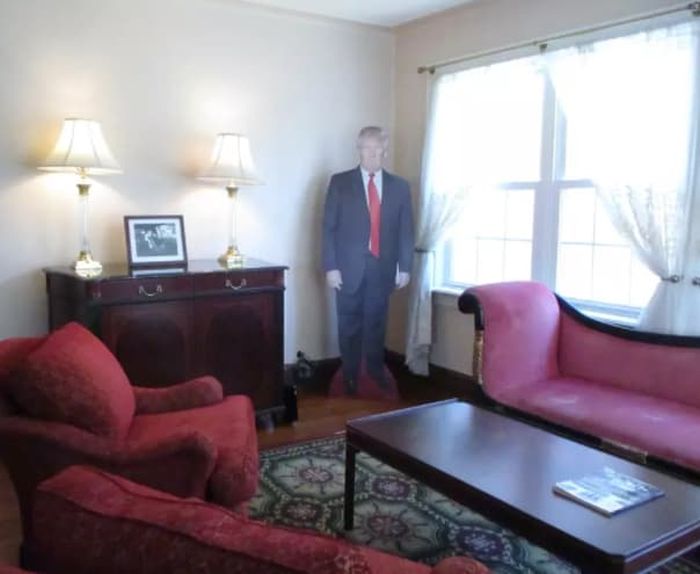 You Can Stay At Donald Trump's Childhood Home (11 pics)