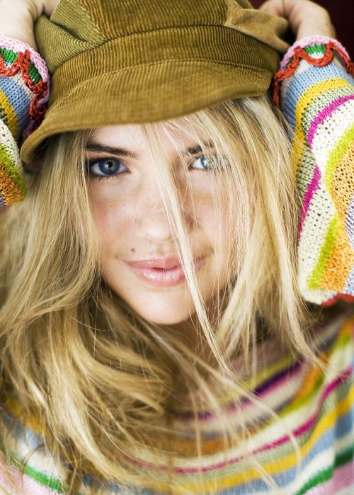 Never Before Seen Photos From Kate Upton's Early Modeling Days (19 pics)