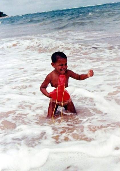 Childhood Photos Of The Most Powerful Politicians Today (10 pics)