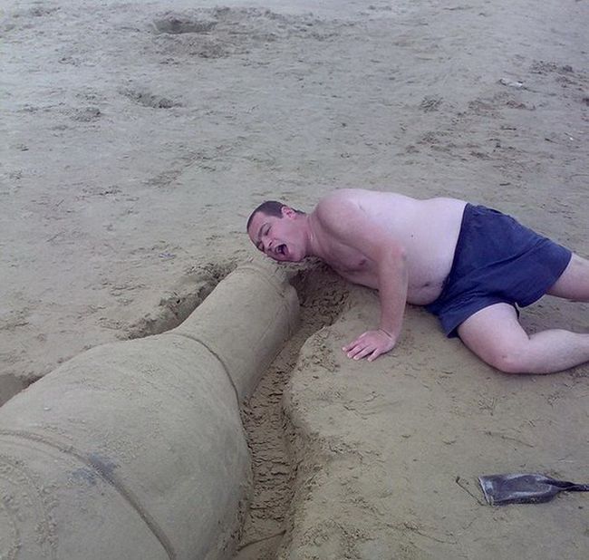 Sometimes Men Do Weird Things Just Because They Can (27 pics)