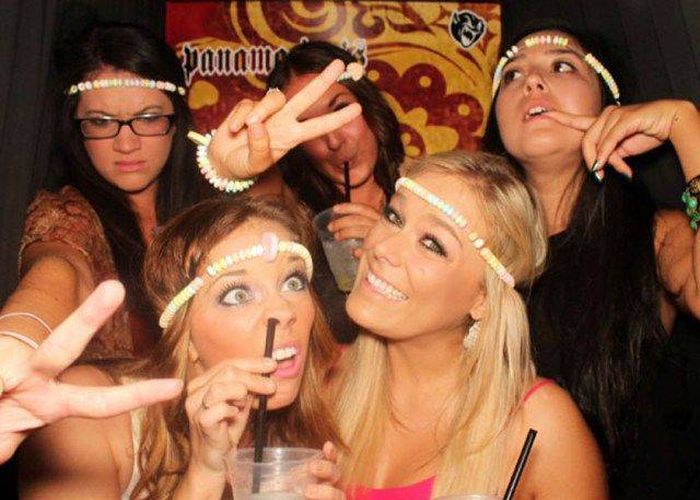 Girls Who Found Impressive Ways To Fail (28 pics)