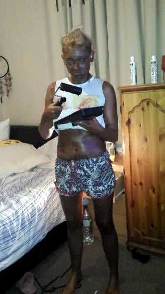 Girls Who Found Impressive Ways To Fail (28 pics)