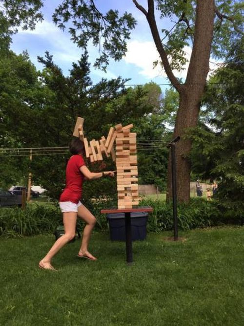 Girls Who Found Impressive Ways To Fail (28 pics)