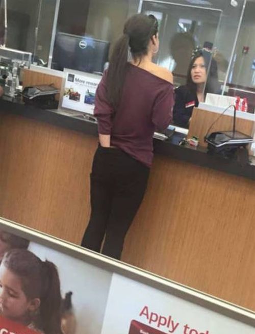 Girls Who Found Impressive Ways To Fail (28 pics)