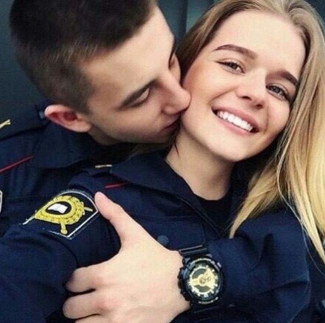 You're Going To Fall In Love With These Russian Police (20 pics)