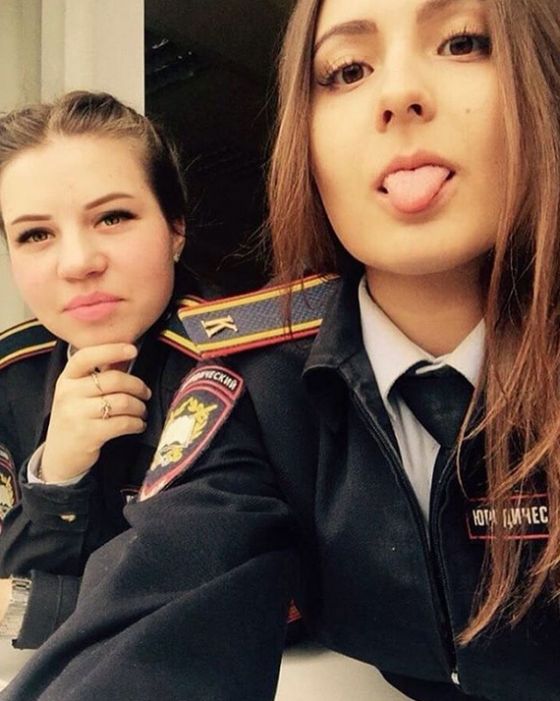 You're Going To Fall In Love With These Russian Police (20 pics)