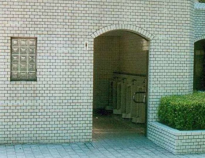 Things Your Eyes Can Only See In China (55 pics)