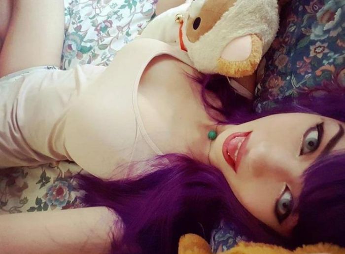 Say Hello To Qilin The Cosplayer Who Is An Absolute Smokeshow (26 pics)