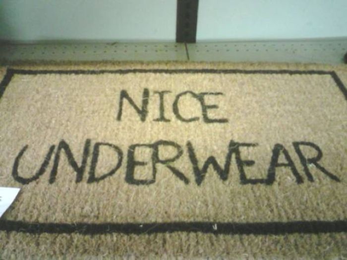Houses With Hilariously Creative Doormats (40 pics)