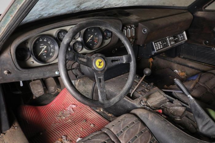 Filthy Ferrari Found In A Japanese Barn Will Sell For Big Money (6 pics)