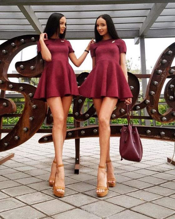 Adelina And Alina Are Sexy Twin Sisters (41 pics)