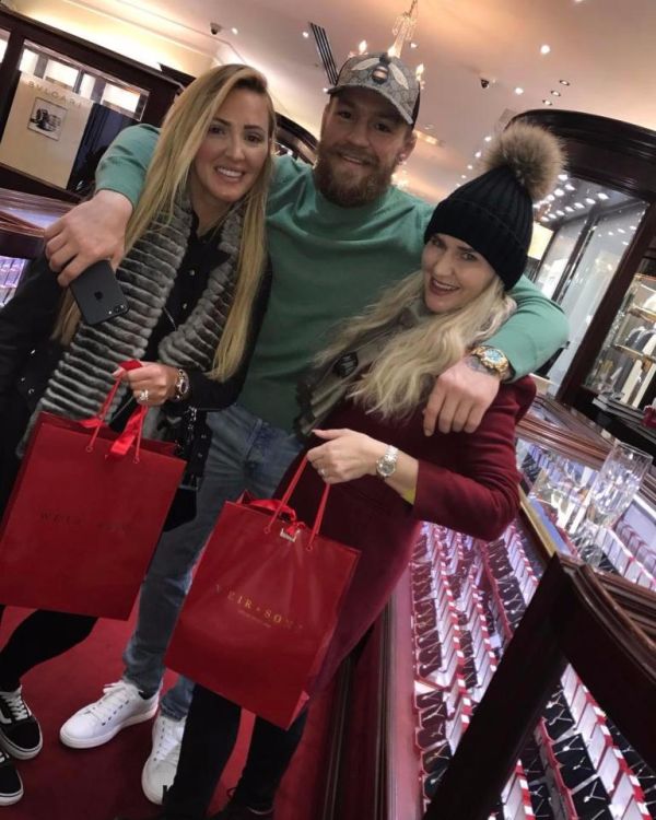 Conor McGregor's Sisters Seem To Be Enjoying His Fortune (13 pics)