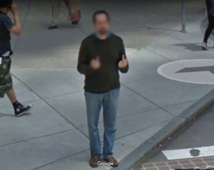 Bizarre Google Street View Photos (29 pics)