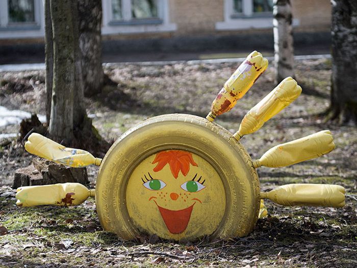 Scary Russian Playground (14 pics)