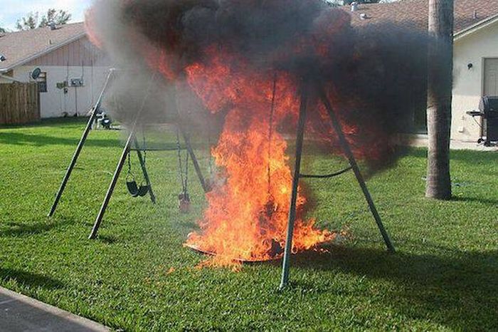 Oh Boy This Sh#t Is Getting Crazy (37 pics)