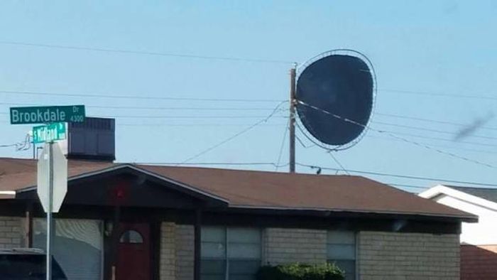 Oh Boy This Sh#t Is Getting Crazy (37 pics)