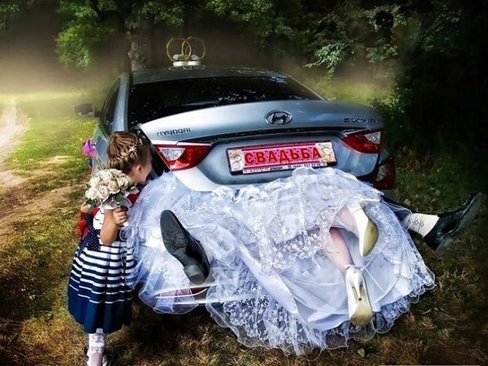 Awfully Photoshopped Russian Wedding Pictures (21 pics)