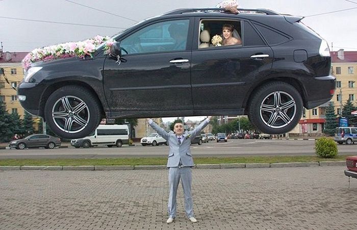 Awfully Photoshopped Russian Wedding Pictures (21 pics)