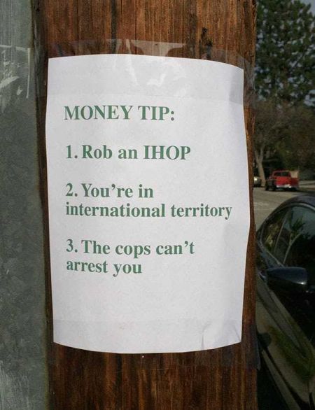 Useless Life Hacks (19 pics)