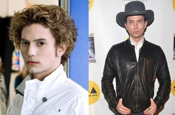 Twilight Cast Then And Now (14 pics) Twilight Cast Then And Now (14 pics)