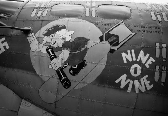 WW2 Pilots Knew What To Draw On Their Planes (46 pics)