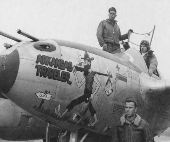 WW2 Pilots Knew What To Draw On Their Planes (46 pics)