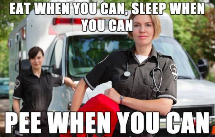 Paramedics Memes (27 pics)